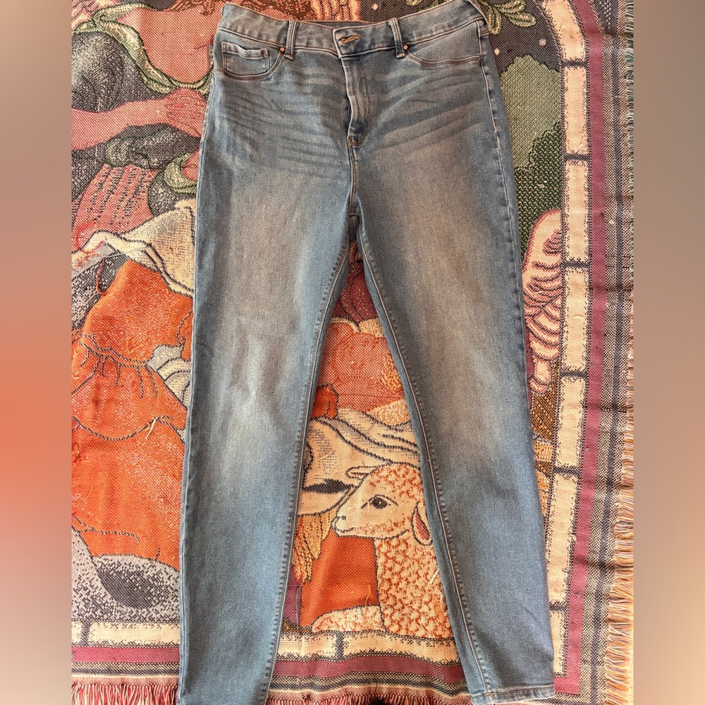 Women's Skinny Jeans